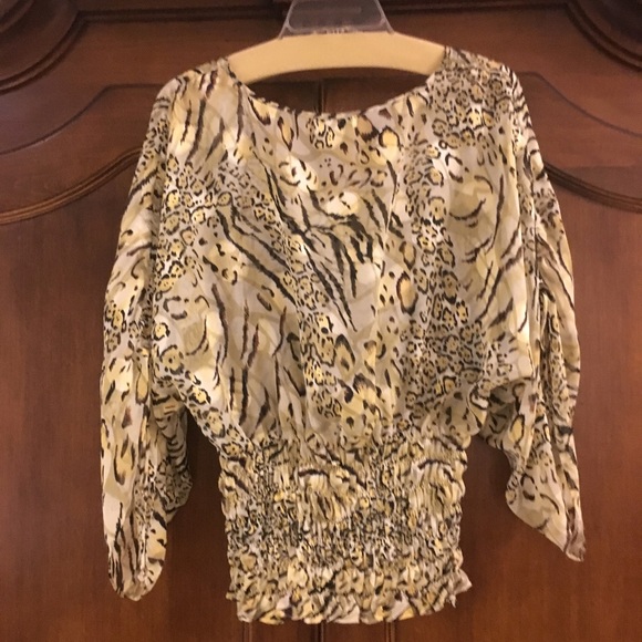 Top - Picture 4 of 4